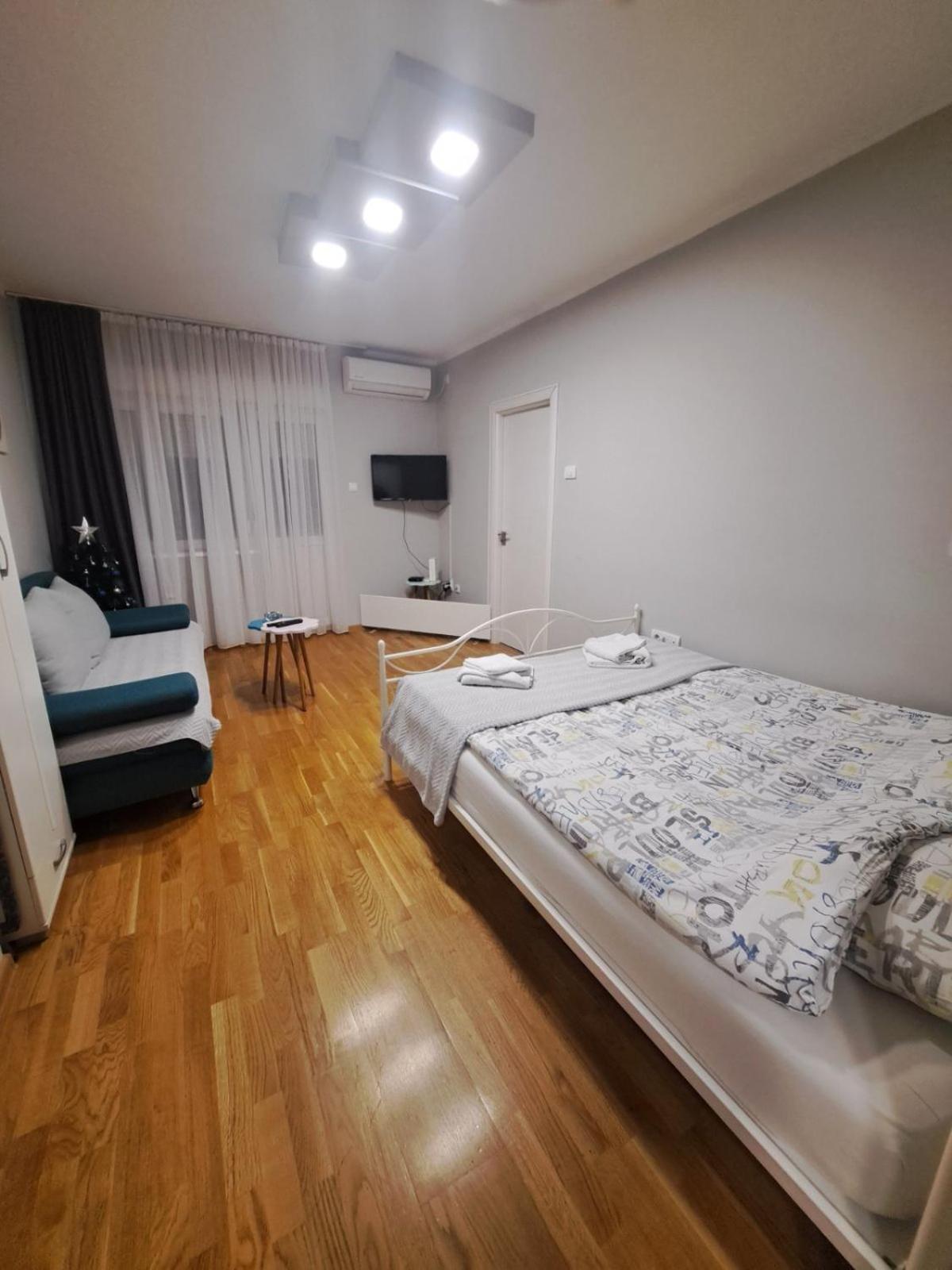 Apartment Marija Belgrado Exterior foto